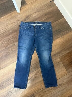 Rock & Republic Women's Skinny Jeans in Dark Blue Wash